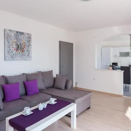 Apartman Enzian Mlini